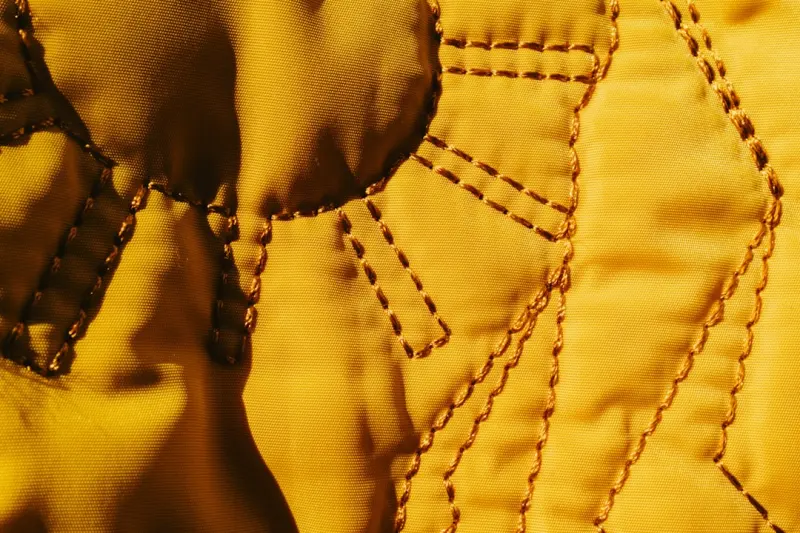 服装服饰供应链优化方案：贸易服务中的质量控制与交付时效分析